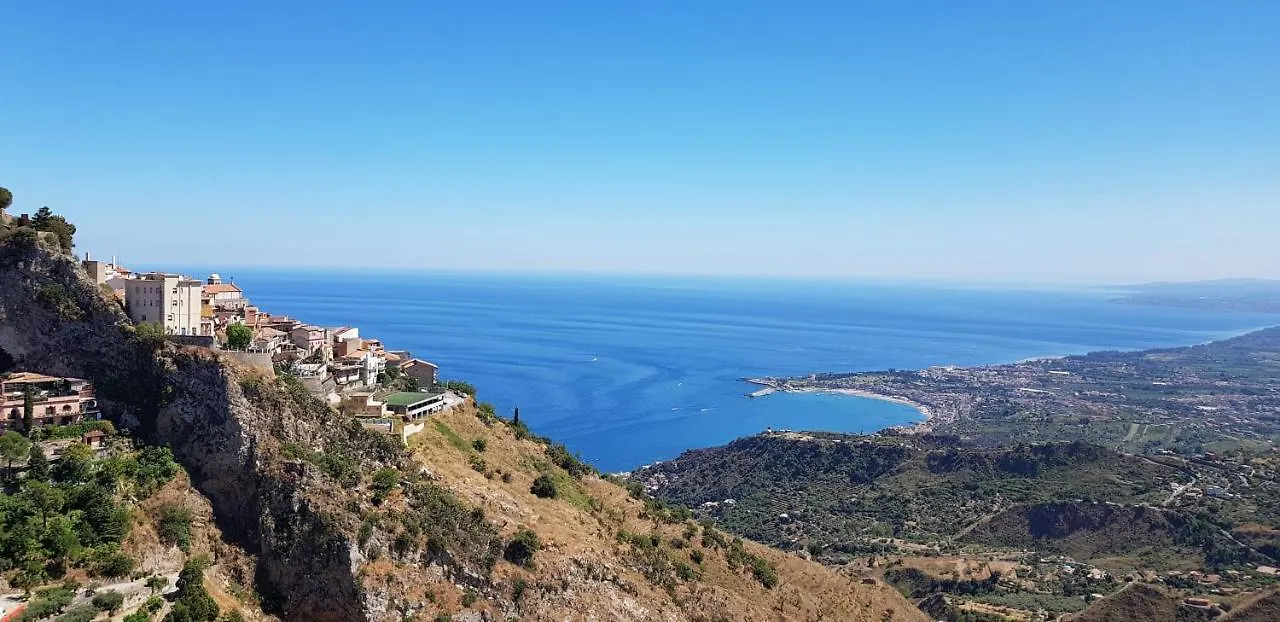 Casa Vacanze Monte Venere カステルモーラ
